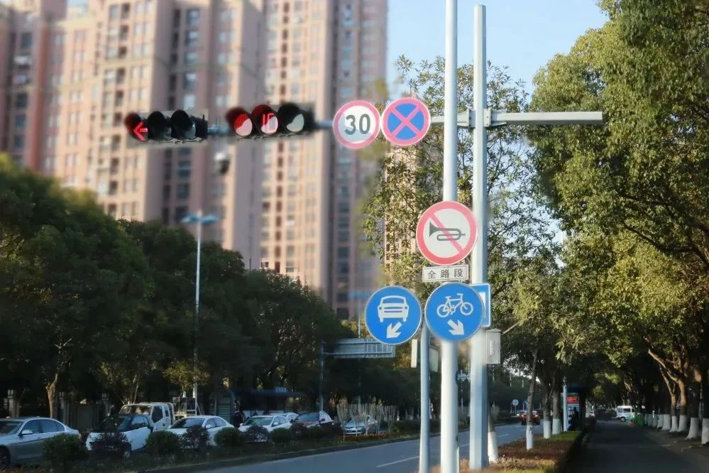 1686819881989743.png 1686819881989743.png